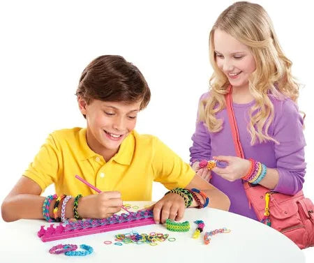 Loom Band Maker Kit: 600+ Bands, 24 Designs